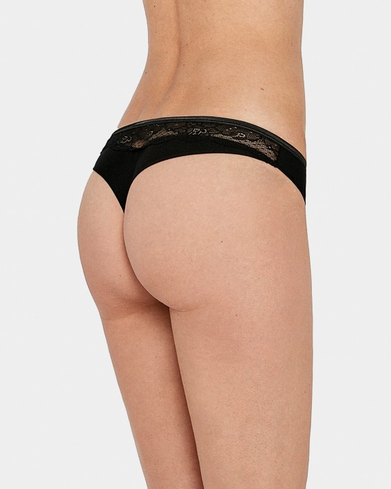 Thong dtail dentelle