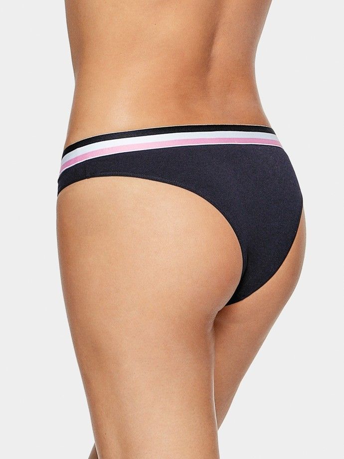 Bikini Eden Park