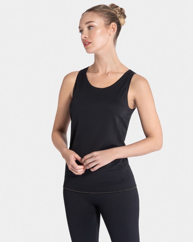 Active sleeveless t-shirt