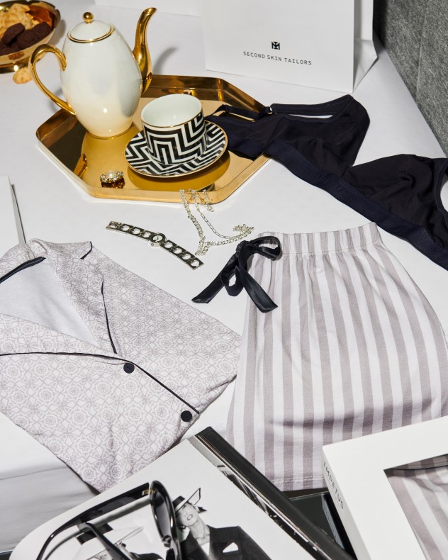 Pijama curto de mulher com botões em Algodão Modal