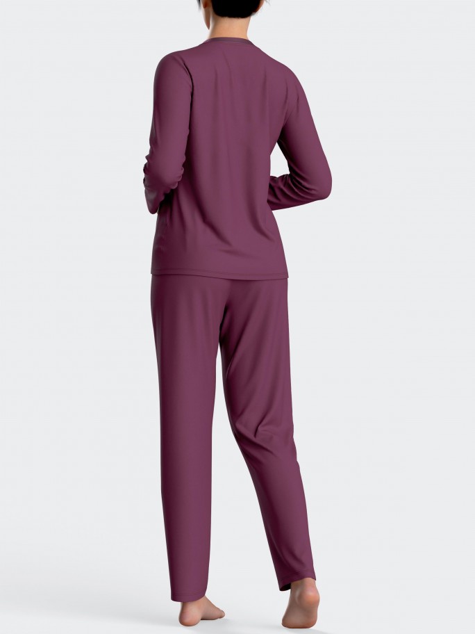 Plain pyjamas with satin details