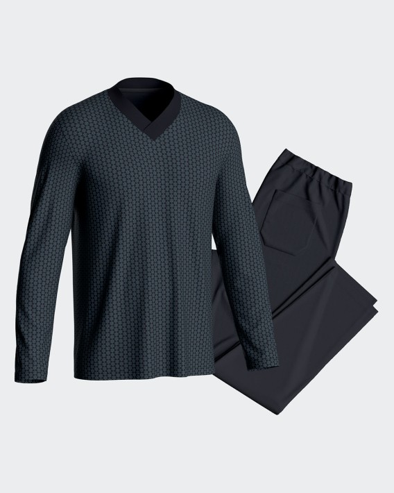 Langer gekrempelter Schlafanzug