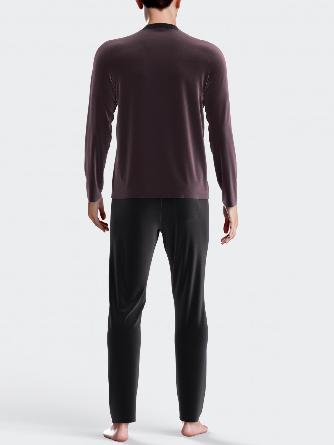 Men's pyjamas with thermal velvet texture