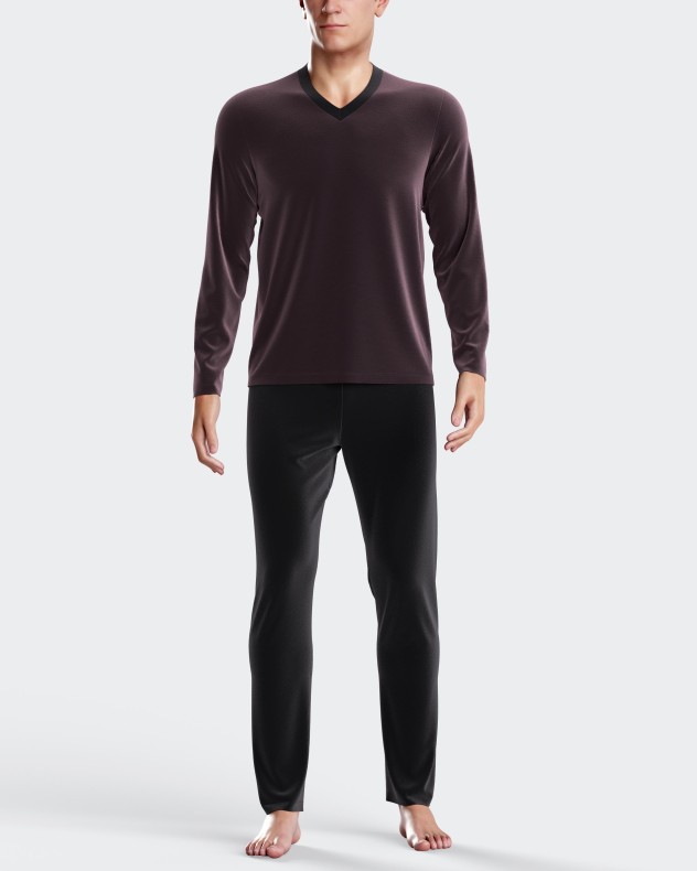 Herrenpyjama aus Thermosamt