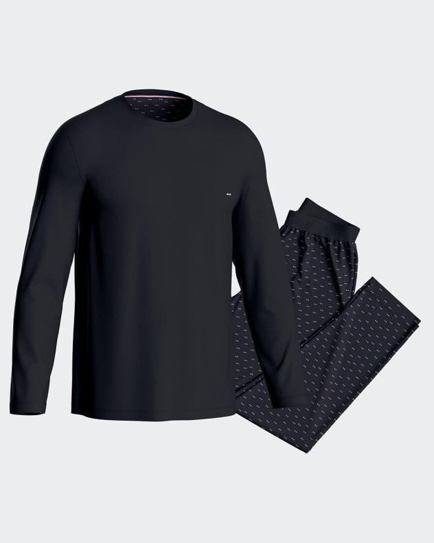 Pyjama bows Eden Park