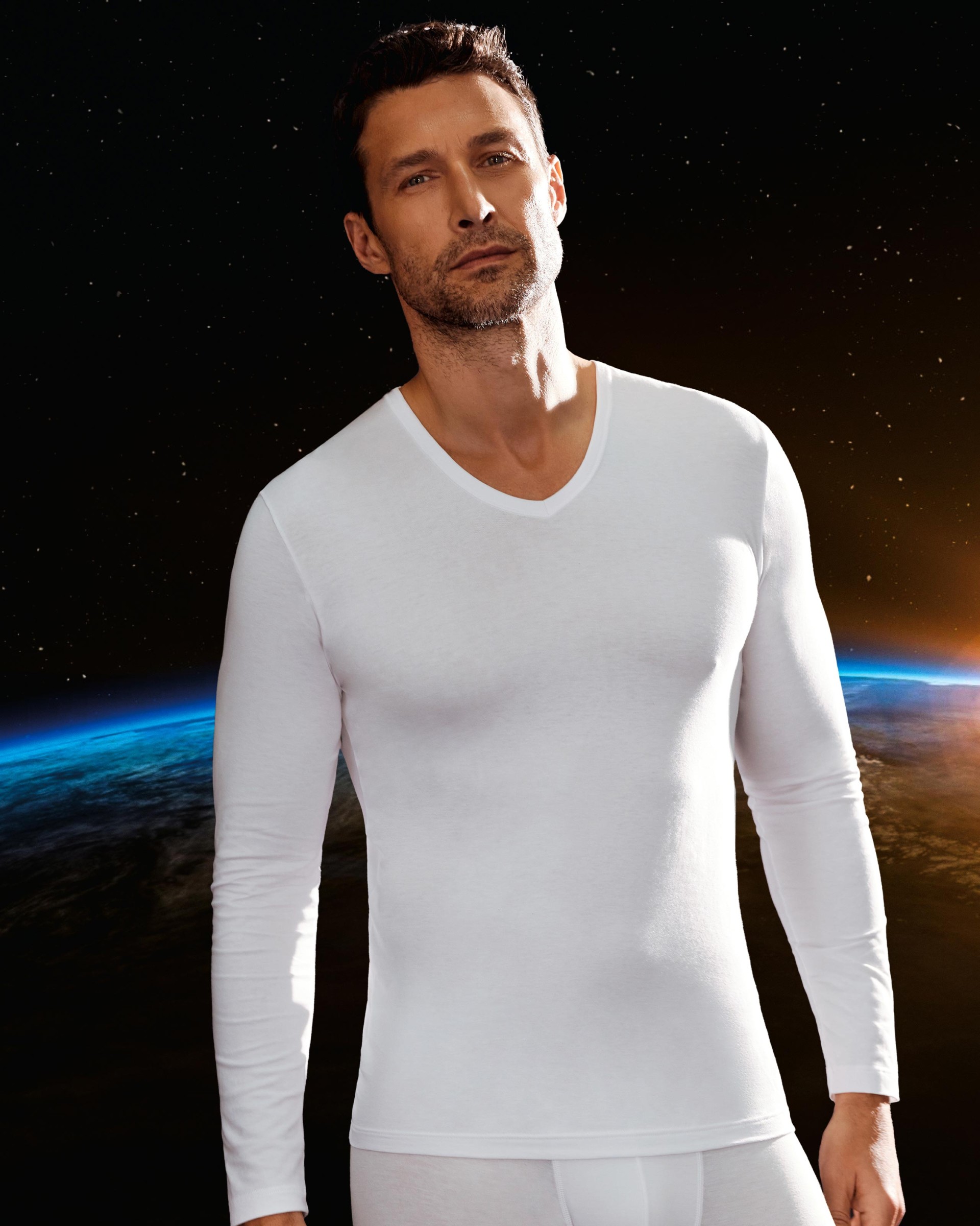 Long sleeve V-Neck T-shirt Innovation