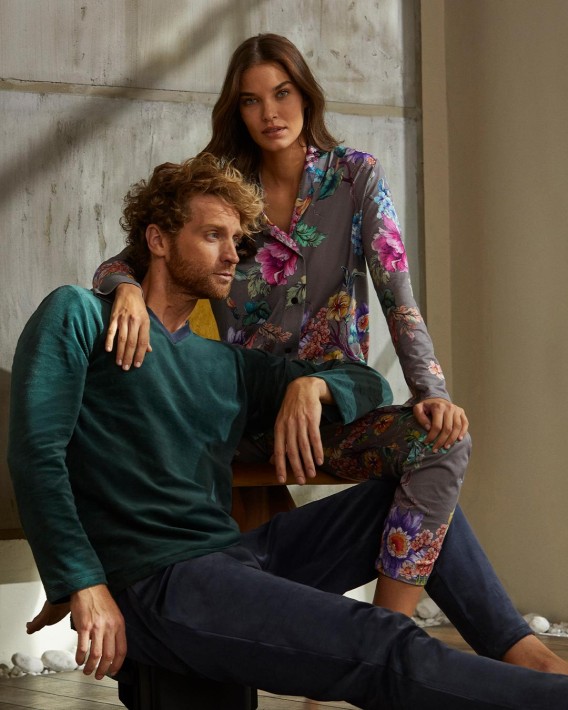 Pijama de mulher com botões em Algodão Modal