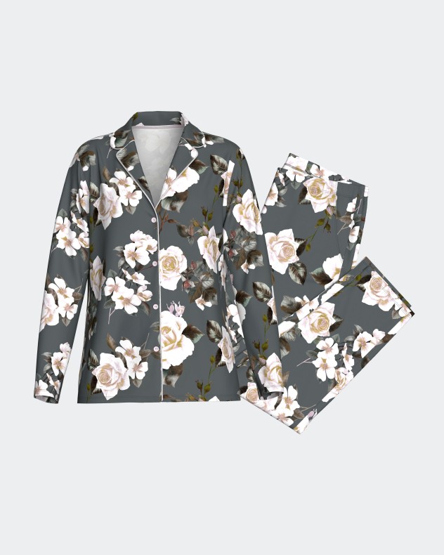 Pijama de mulher com botões em Modal