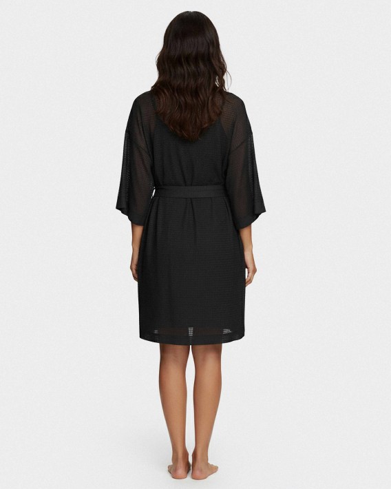 Short kimono-style women's dressing gown